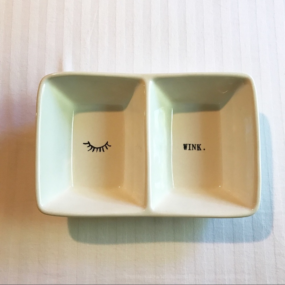 Rae Dunn wink trinket holder